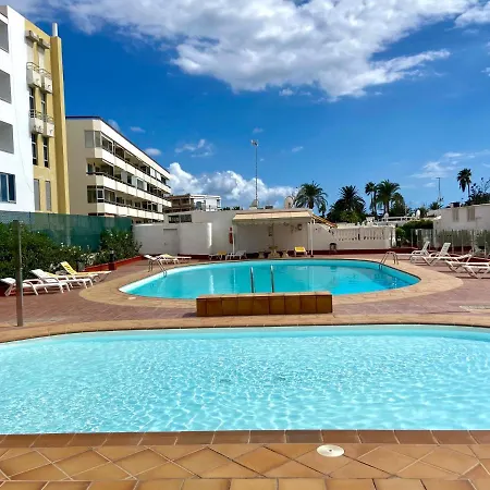 Bungalow Los Guayres - *